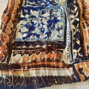 Beautiful Infinity style scarf